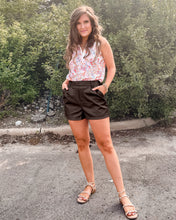 luvamia Faux Leather Shorts for Women High Waist Pleated Wide Leg Stretchy Shorts with Pockets Short PU Leather Pants