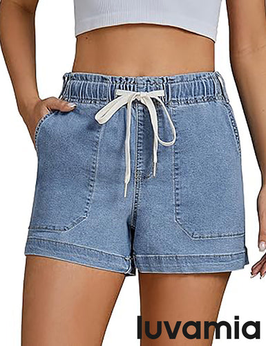Women's Classic Denim Essential Relaxed Fit Belt Shorts With Pocket