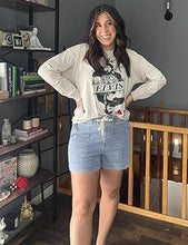 Women's Classic Denim Essential Relaxed Fit Belt Shorts With Pocket