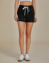 Women's Classic Denim Essential Relaxed Fit Belt Shorts With Pocket