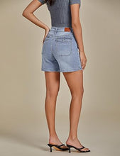Women's Denim Mid Waist Shorts Regular Fit Summer Pocket Walkshorts