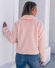 luvamia Faux Fur Jackets for Women Cropped Fuzzy Fluffy Fall Winter Coats Trendy Oversized Jacket, Crop, Lapel, Button Down Closure, Faux Fur Coats with Pockets, Inner Lining, Warm Winter Outerwea