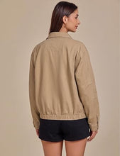 luvamia Jean Jacket Women Funnel Neck Zip Up Oversized Casual Denim Jackets Long Sleeve Short Jackets for Women, Elastic Hem Detail, Side Slant Pockets, Drop Shoulder, No Stretch, Western Fall Outfits