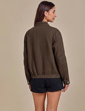luvamia Jean Jacket Women Funnel Neck Zip Up Oversized Casual Denim Jackets Long Sleeve Short Jackets for Women, Elastic Hem Detail, Side Slant Pockets, Drop Shoulder, No Stretch, Western Fall Outfits