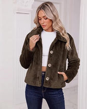 luvamia Faux Fur Jackets for Women Cropped Fuzzy Fluffy Fall Winter Coats Trendy Oversized Jacket, Crop, Lapel, Button Down Closure, Faux Fur Coats with Pockets, Inner Lining, Warm Winter Outerwea