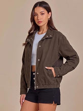 luvamia Jean Jacket Women Funnel Neck Zip Up Oversized Casual Denim Jackets Long Sleeve Short Jackets for Women, Elastic Hem Detail, Side Slant Pockets, Drop Shoulder, No Stretch, Western Fall Outfits