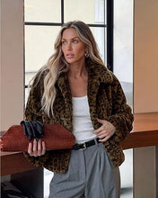 luvamia Women's Leopard Print Faux Fur Jackets Fluffy Furry Winter Coats Cheetah Animal Print Jackets, Oversized, Lapel, Snap Button, Inner Lining, Furry Winter Coats with Pockets, Western Outfits