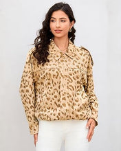 luvamia Faux Suede Leopard Jackets for Women Oversized Zip Up Bomber Coats Cheetah Animal Print Fall Jackets, Snap-Button Shoulder Tabs, Inner Lining, 2026 Trendy Fall Winter Coats, Western Outfits