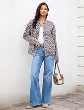 luvamia Women Leopard Print Bomber Jacket Oversized Wool Blend Fall Outfits Brushed, Cheetah, Animal Print Jackets, Stand Collar, Snap Button, Elastic Hem, Winter Coats with Pockets, Western Outfits