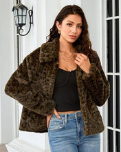 luvamia Women's Leopard Print Faux Fur Jackets Fluffy Furry Winter Coats Cheetah Animal Print Jackets, Oversized, Lapel, Snap Button, Inner Lining, Furry Winter Coats with Pockets, Western Outfits