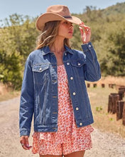 luvamia Jean Jacket Women Button Down Long Sleeve Oversized Denim Jackets Casual Jackets for Women Trendy, 2 Functional Side Pockets, No Stretch, Western Fall Outfits, Country Concert Outfits