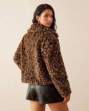 luvamia Women's Leopard Print Faux Fur Jackets Fluffy Furry Winter Coats Cheetah Animal Print Jackets, Oversized, Lapel, Snap Button, Inner Lining, Furry Winter Coats with Pockets, Western Outfits