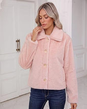 luvamia Faux Fur Jackets for Women Cropped Fuzzy Fluffy Fall Winter Coats Trendy Oversized Jacket, Crop, Lapel, Button Down Closure, Faux Fur Coats with Pockets, Inner Lining, Warm Winter Outerwea