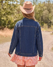 luvamia Jean Jacket Women Button Down Long Sleeve Oversized Denim Jackets Casual Jackets for Women Trendy, 2 Functional Side Pockets, No Stretch, Western Fall Outfits, Country Concert Outfits