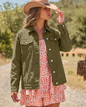 luvamia Jean Jacket Women Button Down Long Sleeve Oversized Denim Jackets Casual Jackets for Women Trendy, 2 Functional Side Pockets, No Stretch, Western Fall Outfits, Country Concert Outfits