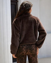 luvamia Faux Fur Jackets for Women Fall Cropped Coat Fuzzy Winter Outerwear Zip Up Front, Modern Retro Style, Lapel Collar, Drop Shoulder, Long Sleeve, Autumn Layering, City Chic Outerwear, Wide Collar