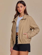luvamia Jean Jacket Women Funnel Neck Zip Up Oversized Casual Denim Jackets Long Sleeve Short Jackets for Women, Elastic Hem Detail, Side Slant Pockets, Drop Shoulder, No Stretch, Western Fall Outfits