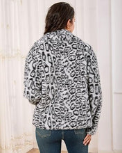 luvamia Women's Leopard Print Faux Fur Jackets Fluffy Furry Winter Coats Cheetah Animal Print Jackets, Oversized, Lapel, Snap Button, Inner Lining, Furry Winter Coats with Pockets, Western Outfits
